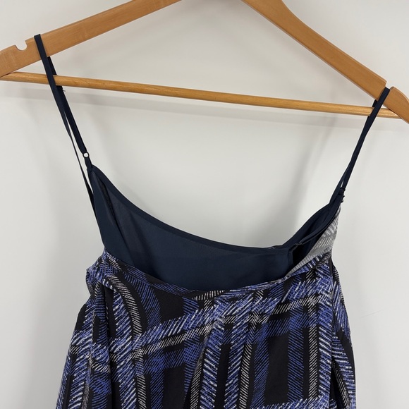 Tyler Boe women’s bell long sleeve silk sheath dress blue black pattern size s - Picture 7 of 7